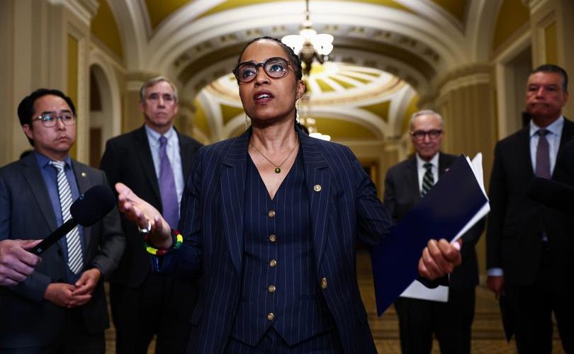 Key Democratic lawmakers say crypto Clarity Act ‘falls short’ on ethics, other issues