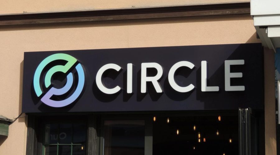Circle defends USDC economics as stablecoin rivals court its partners with bigger cut