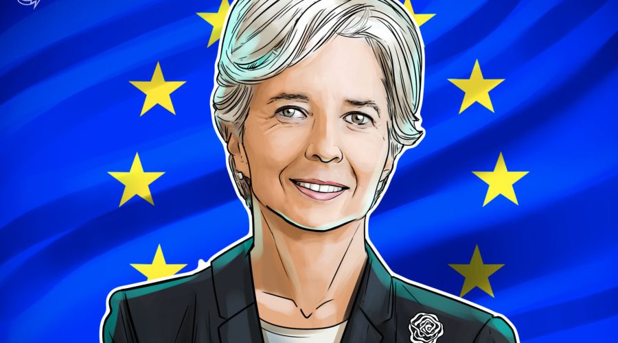 Lagarde says euro-area economy is resilient, digital euro imminent